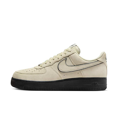 Кроссовки Nike Air Force 1 '07 LV8