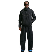 Ветровка Nike Dri-FIT Tech Woven Water-Resistant Full-Zip Jacket