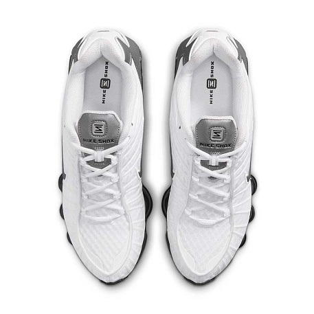 Кроссовки Nike Shox