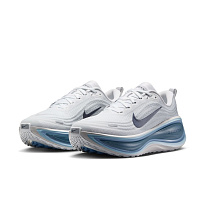 Кроссовки Nike Vomero Plus