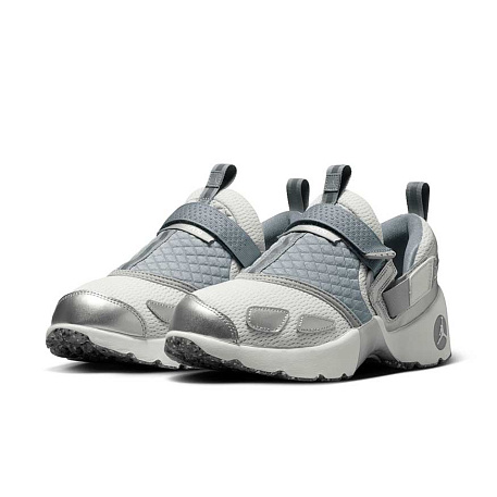 Кроссовки Jordan Trunner LX