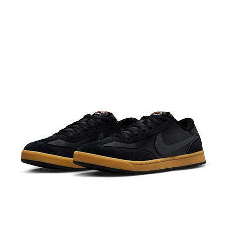 Кроссовки Nike SB FC Classic