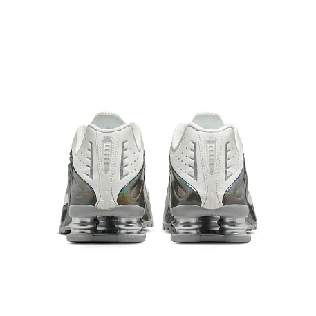 Кроссовки Nike Shox R4