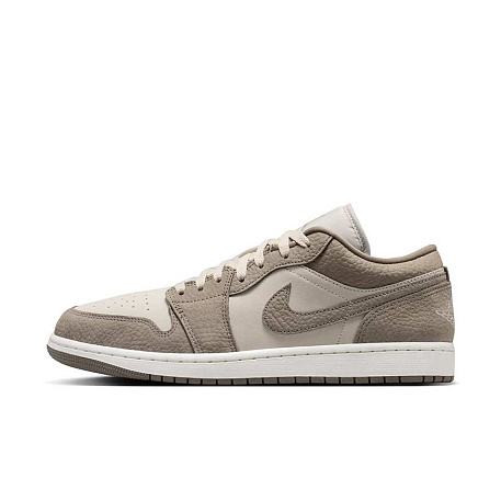 Кроссовки Air Jordan 1 Low