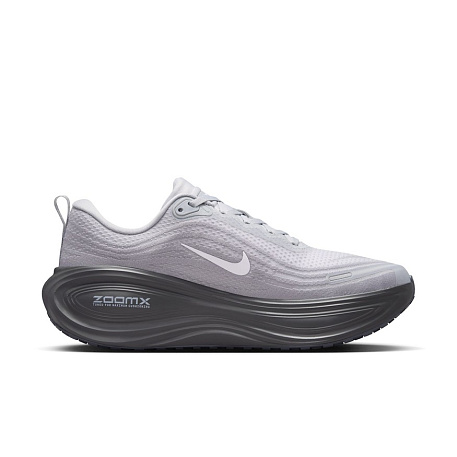 Кроссовки Nike Vomero Plus