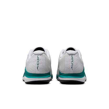 Кроссовки Nike Vapor 12