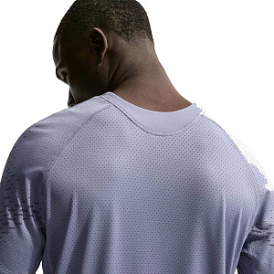 Футболка Nike Stride Plus Dri-FIT ADV Short-Sleeve Running Top