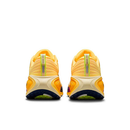 Кроссовки Nike Vomero Plus