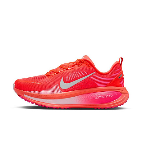 Кроссовки Nike Vomero 18