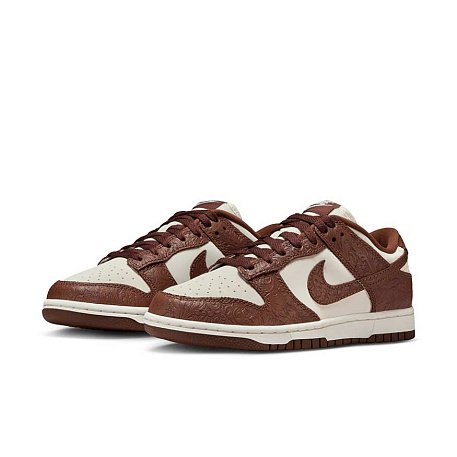 Кроссовки Nike Dunk Low