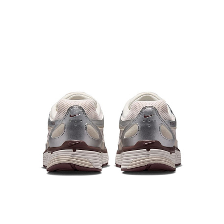 Кроссовки Nike P-6000
