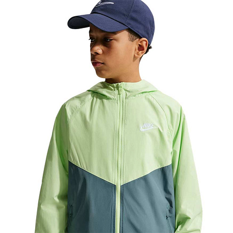 Куртка Nike Sportswear Windrunner