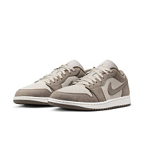 Кроссовки Air Jordan 1 Low