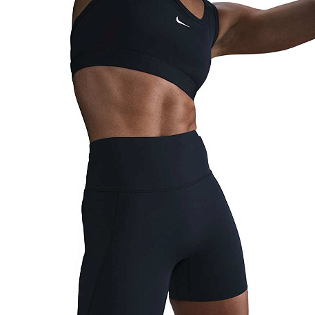 Шорты Nike Universa