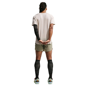 Футболка Nike Air Stride Short Sleeve Top