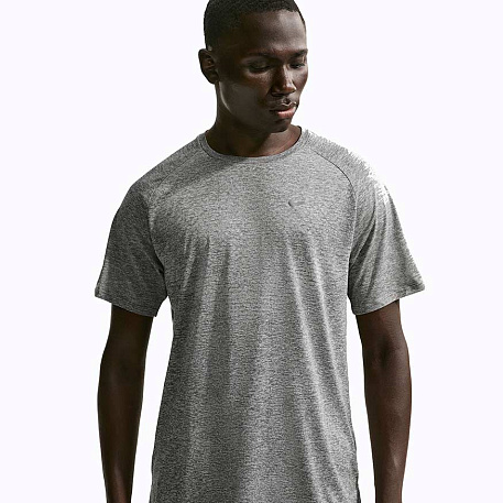 Футболка Nike Dri-Fit Adv Stride Short Sleeve Top
