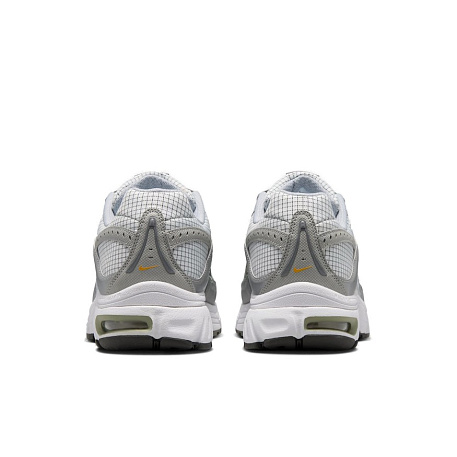 Кроссовки Nike Air Max Moto 2K