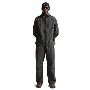 Ветровка Nike Dri-FIT Tech Woven Windrunner Full-Zip Jacket