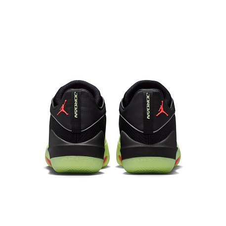 Кроссовки Jordan Triangle Basketball Shoes