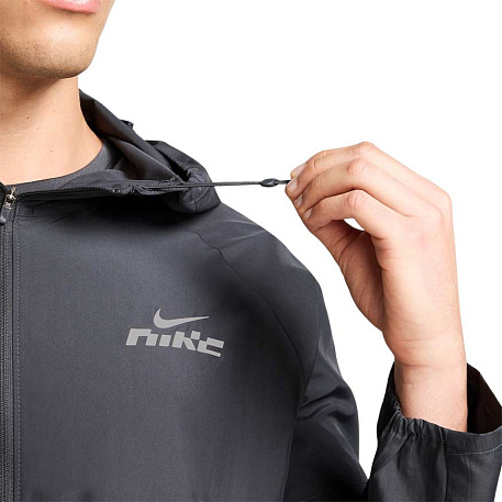 Куртка Nike Miler Flash Water-Repellent Running Jacket