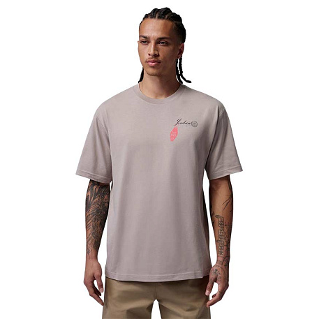 Футболка Jordan North Carolina Travel Graphic Short Sleeve Crew