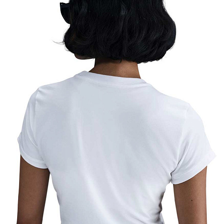 Футболка Nike Sportswear Chill Knit