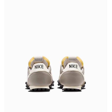 Кроссовки Nike Waffle Racer SE