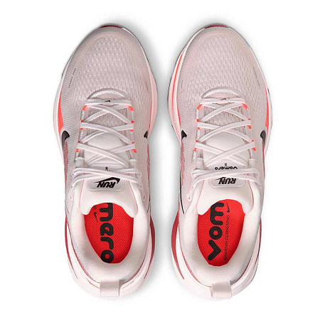Кроссовки Nike Vomero 18