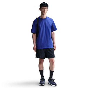 Футболка Nike Sportswear Premium Essentials