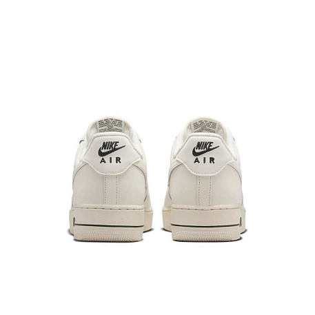 Кроссовки Nike Air Force 1 '07 LV8
