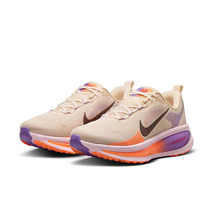 Кроссовки Nike Vomero 18