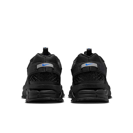 Кроссовки NIke Zoom Vomero Roam