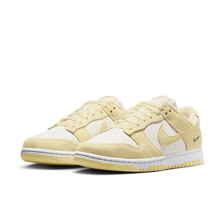 Кроссовки Nike Dunk Low
