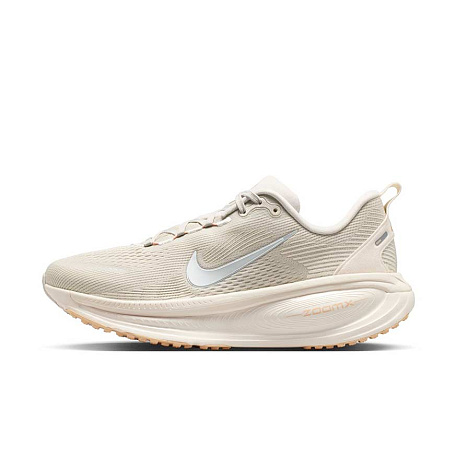 Кроссовки Nike Vomero 18