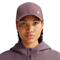 Кепка Nike Dri-FIT Club Structured Metal Logo Cap