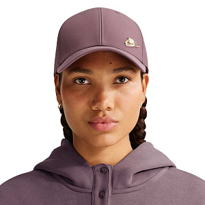Кепка Nike Dri-FIT Club Structured Metal Logo Cap