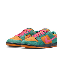 Кроссовки Nike SB Dunk Low Pro