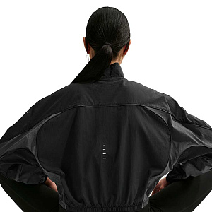 Ветровка Nike Swift Repel UV Protection Running Jacket