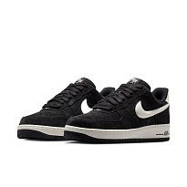 Кроссовки Nike Air Force 1 '07 LV8