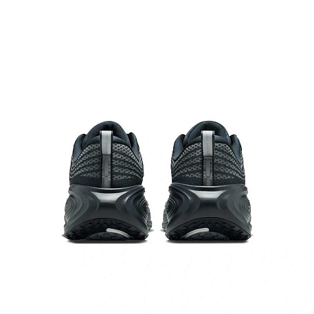 Кроссовки Nike Vomero Plus
