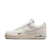 Кроссовки Nike Air Force 1 '07 LV8