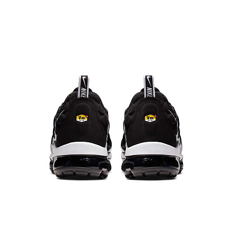 Кроссовки Nike Air VaporMax Plus