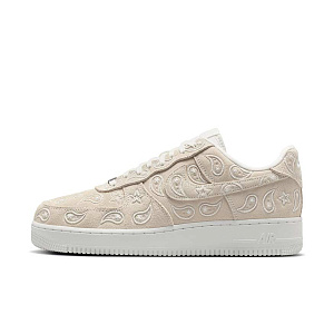 Кроссовки Nike Air Force 1 '07 LV8