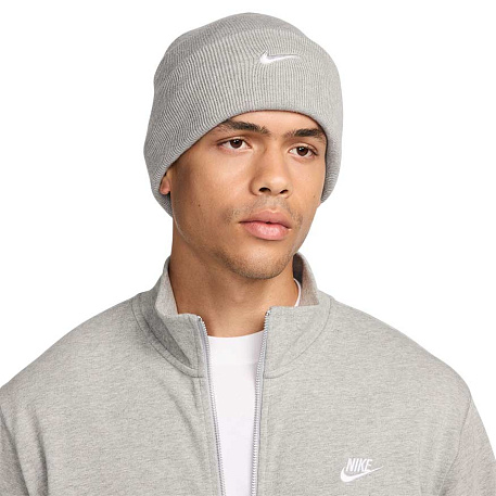 Шапка Nike Peak Swoosh Beanie
