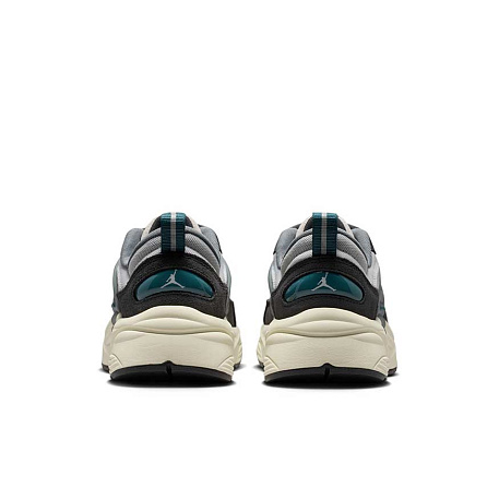 Кроссовки Jordan Trunner Overseason