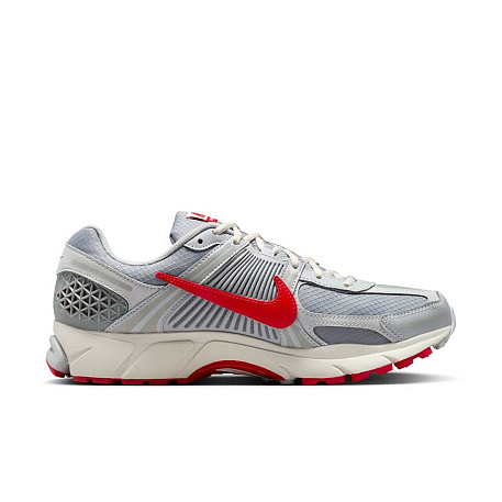 Кроссовки Nike Zoom Vomero 5 SE
