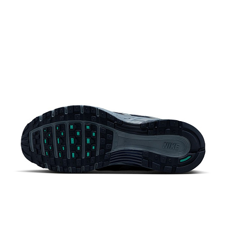 Кроссовки Nike P-6000