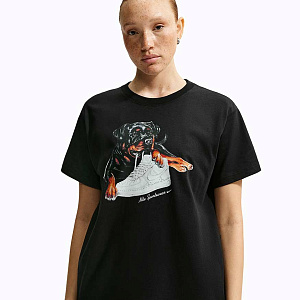 Футболка Nike Sportswear Classic Boyfriend T-Shirt Shdog