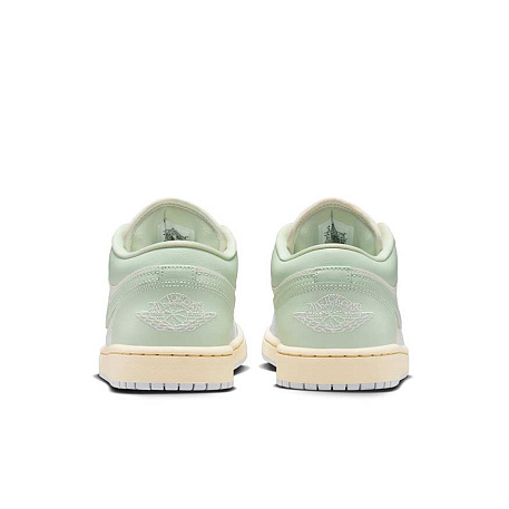 Кроссовки Air Jordan 1 Low