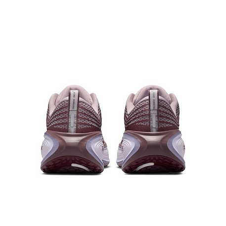 Кроссовки Nike Vomero Plus